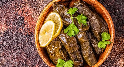 How to Make Traditional Iraqi Dolmas - Food Hyme