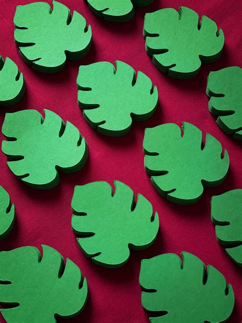 Palm Leaf Paper Cut Outs Set of 25 Palm Leaf Shaped Die Cuts - Etsy