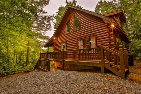 Blue Sky Cabin Rentals- The Mason Jar At Cherry Log