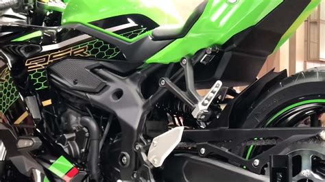 Kawasaki Ninja ZX-25R Will Rev to 17,000 RPM - Asphalt & Rubber