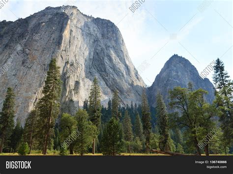 El Capitan Rock Image & Photo (Free Trial) | Bigstock