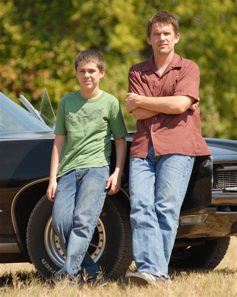 Ethan Hawke and Ellar Coltrane | Boyhood | Filmes, Series e filmes ...