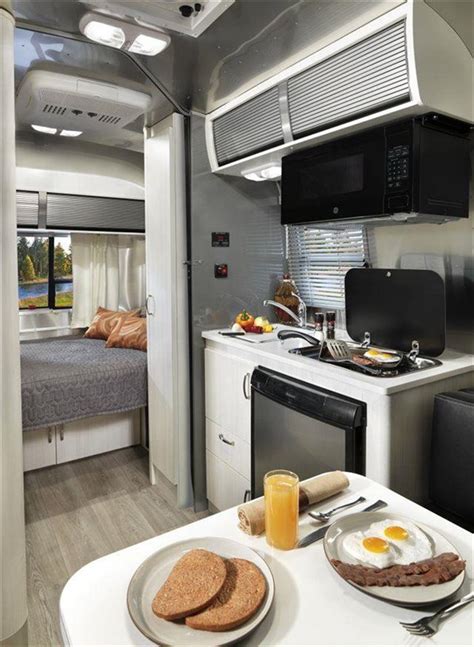 2016 Airstream 16 Sport Ultra Lite w/ Sharksfin Interior | Airstream ...