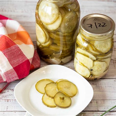 Dill Pickles Sliced