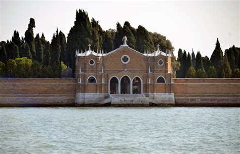 Venice: What Does the Floating City do with Its Dead?