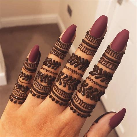 Pin by Manshura Aiman on Mehndi de$igns | Finger mehendi designs ...