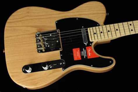 Fender American Professional Telecaster Ash MN Natural (SN: US19056034) | Gino Guitars