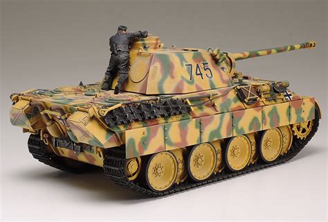 Tamiya - 1/35 German Tank Panther Ausf.D Plastic Model Kit [35345 ...