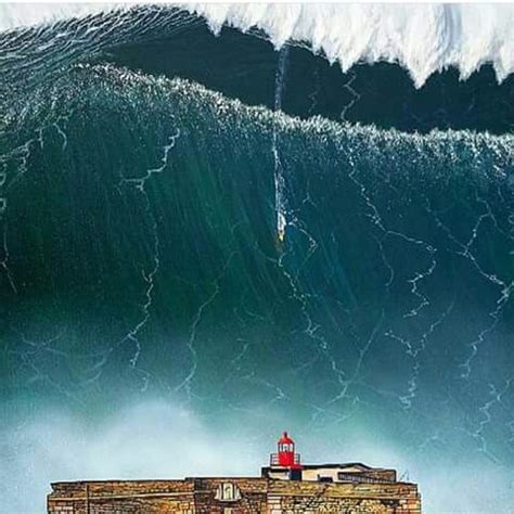 Big Wave Surfing in Praia do Norte, Nazare, Portugal