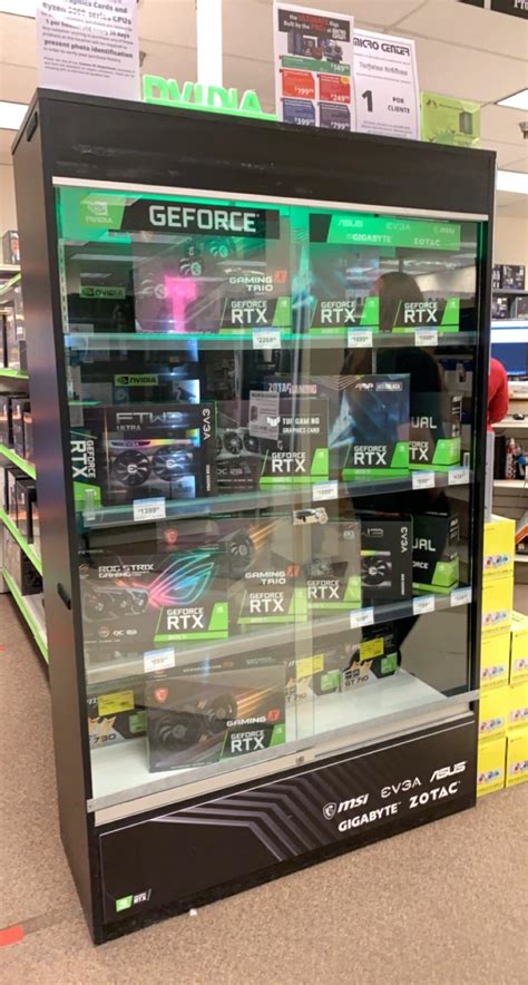 Mayfield Heights Microcenter fully stocked. No lines, no wait : nvidia