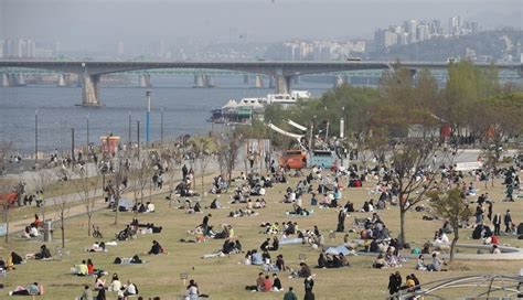 Seoul City Limits Access To Some Han River Park To Prevent Crowds | 서울 ...