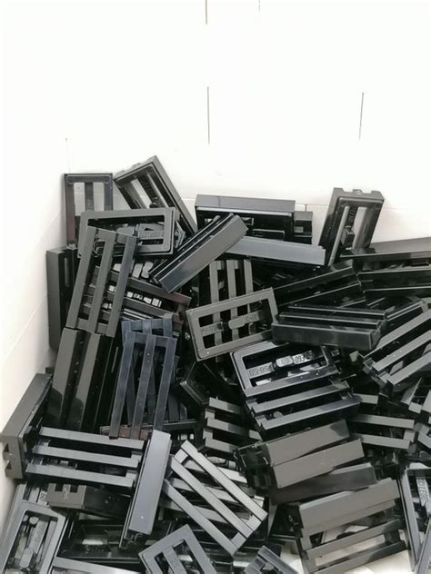 Lego - LEGO NEW 150X BLACK 1x2 tile grill - 2000-heden - Catawiki