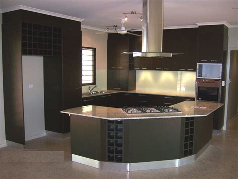 Contemporary Kitchen Bar Design