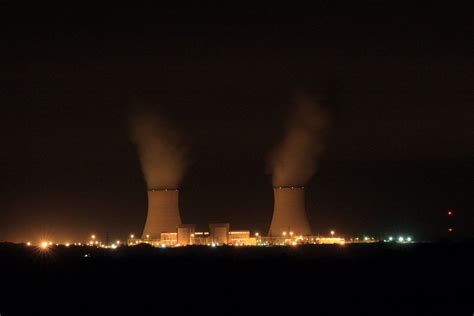 Nuclear Vault — Byron Nuclear Generating Station (Exelon) Byron,...