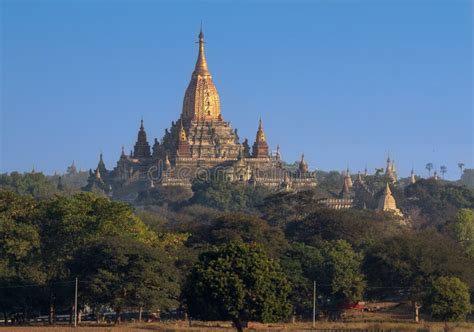 The Ananda Pagoda editorial stock image. Image of ancient - 43776374