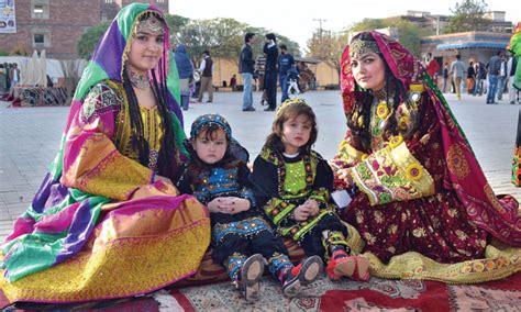 Youth urged to promote cultural values - Newspaper - DAWN.COM