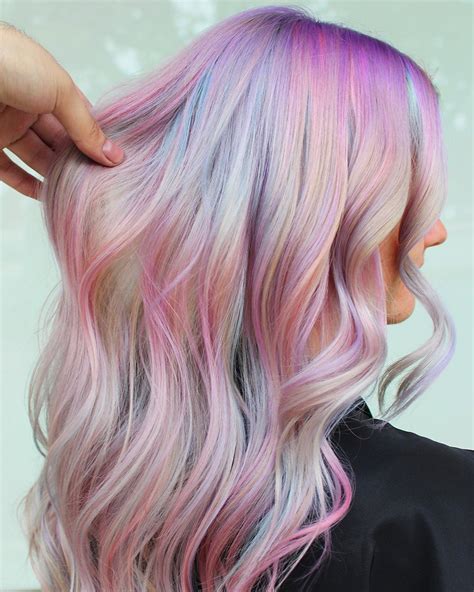 11 Tren Warna Rambut Ombre, Dari Minimalis hingga ‘Super Cute’ | BukaReview