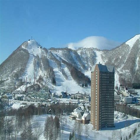 The Ski Resort – Rusutsu Lodges