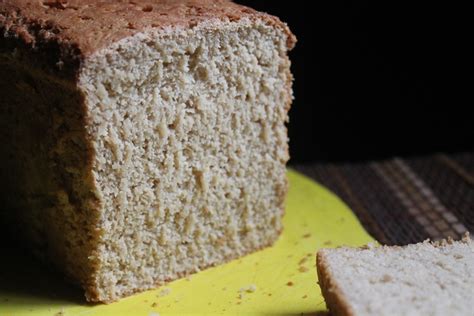 Healthy Brown Bread Recipe - 100% Whole Wheat Bread Recipe - Yummy Tummy