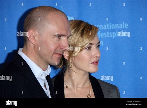 Ralph fiennes kate winslet the reader hi-res stock photography and ...