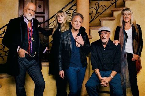 Christine McVie reunites with Fleetwood Mac – The Adelaide Review