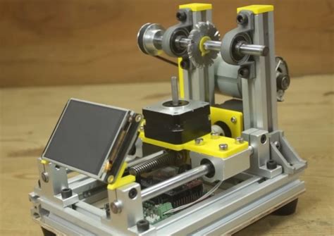 DIY plastic gear cutting machine - Geeky Gadgets