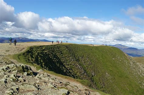 10 Best Hiking Trails in the Lake District - Take a Walk Around England ...