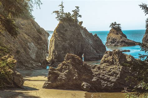 The Best Places to SUP Fish in Oregon: Exploring Oregon's Waters for A