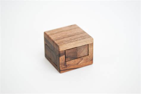 Benny Wooden Puzzle - Solve It! Think Out of the Box