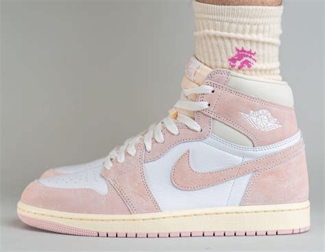 新品♡NIKE WMNS AIR JORDAN 1 Washed Pink-