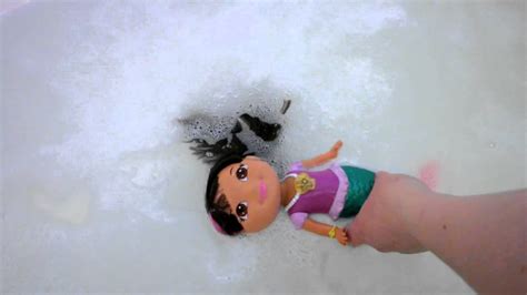 Fisher-Price Swimming Mermaid Dora - features & review - YouTube