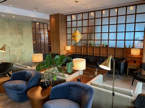 Review: Cathay Pacific First Class Lounge London (LHR) - Live and Let's Fly