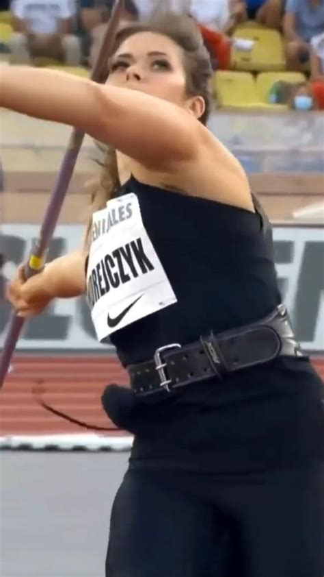 Maria beautiful women's javelin throw [Video] | Javelin throw, Javelin ...