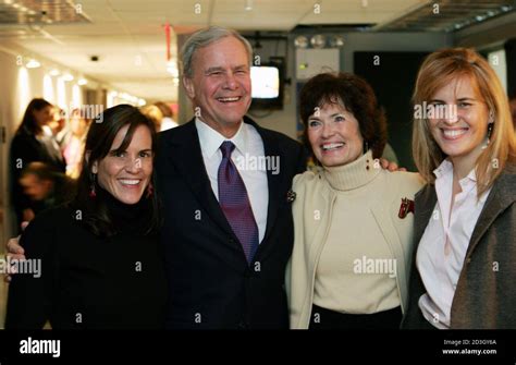 Tom Brokaw Family / Tom Brokaw Net Worth 2021 Age Height Weight Wife Kids Bio Wiki Wealthy ...