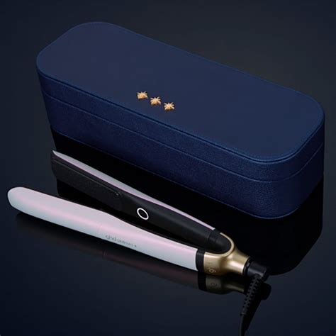 ghd Platinum+ hair straightener in iridescent white - Blades