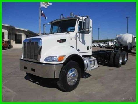 Peterbilt 348 (2012) : Medium Trucks