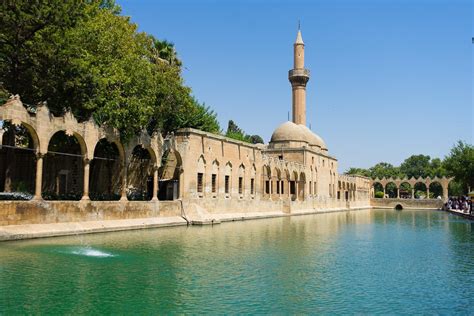 Sanliurfa - Good Food and Music - Visit Turkey