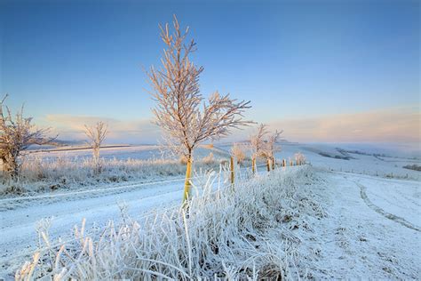 Hilltop snow | Flickr - Photo Sharing!