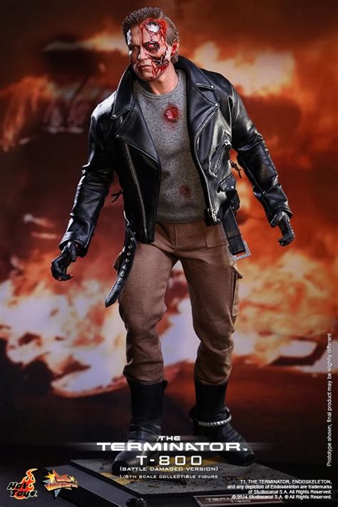 onesixthscalepictures: Hot Toys Terminator T-800 (Battle Damaged ...