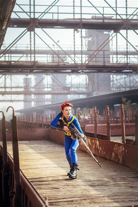 Fallout 4 cosplay | Fallout cosplay, Video game cosplay, Amazing cosplay