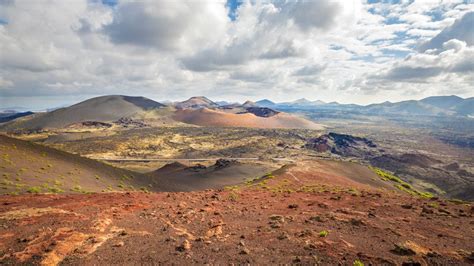 Visit Volcanoes in Lanzarote - Things to do in the Canary Islands - Finally Lost