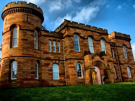 Inverness Castle, Scotland jigsaw puzzle in Castles puzzles on TheJigsawPuzzles.com