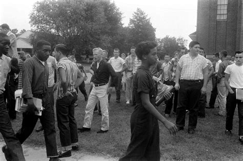 Little Rock Nine: Photos of a Civil Rights Triumph in Arkansas, 1957 ...