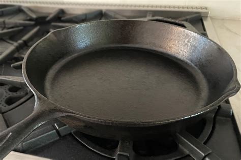 Seasoning Cast Iron Pans: The Ultimate Guide | Foodie Post