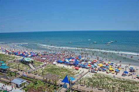 Carolina Beach Music Festival - Wilmington NC - coastalnc-wilmington.com