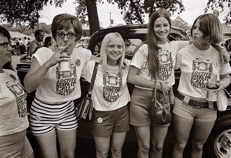 Amazing Black and White Photographs of Life in Detroit in the 1970s ~ Vintage Everyday