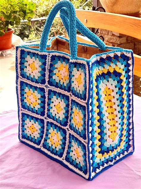 Crochet Handbags Patterns, Crochet Bag Pattern, Granny Square Crochet, Crochet Stitches, Crochet ...