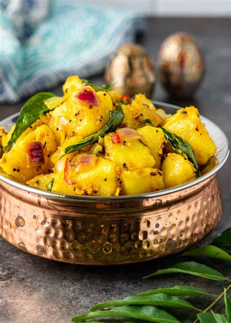 Aloo Masala (Spicy Indian Potatoes) - Silk Road Recipes