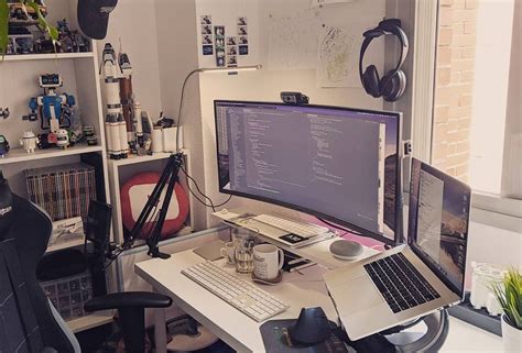 It took 3 years to build this awesome setup [Cult of Mac Setups]