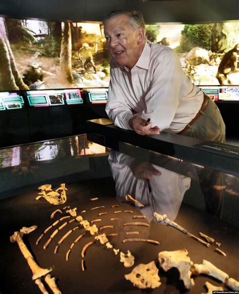 Researchers Remember Discovery of Lucy Skeleton